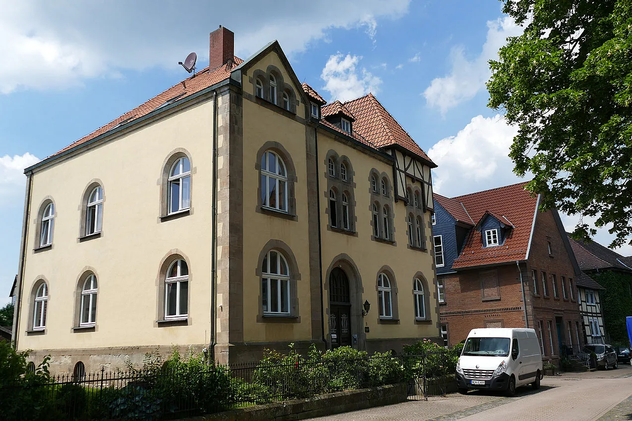 Pfarrhaus mit Verwltungszentrum