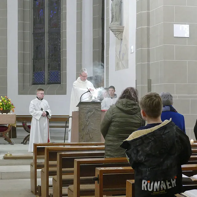 Lumen Christi - Auferstehungsmesse in St. Crescentius