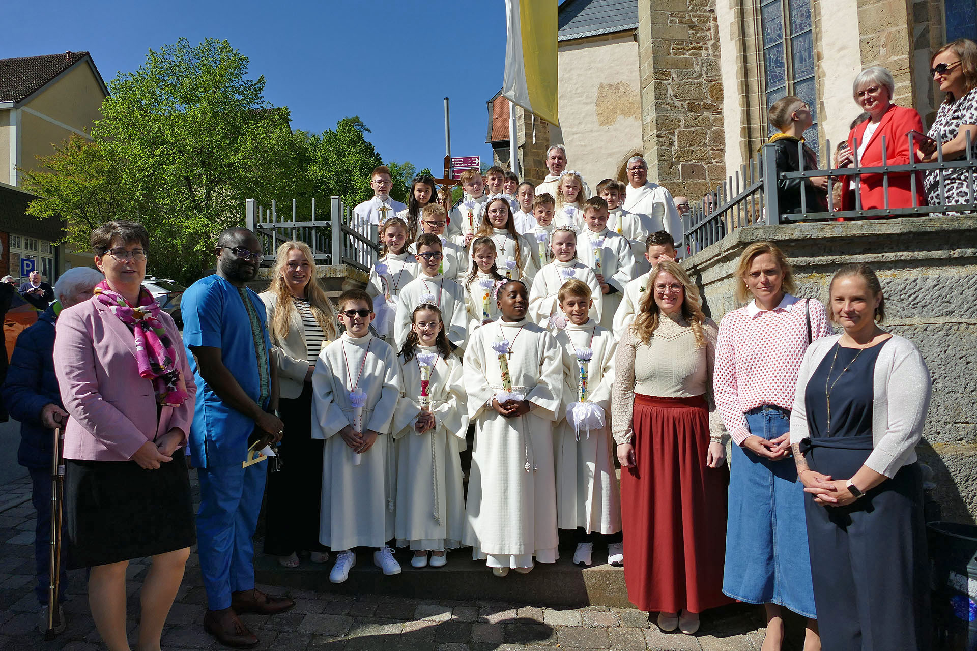 Feier der 1. Heiligen Kommunion in St. Crescentius