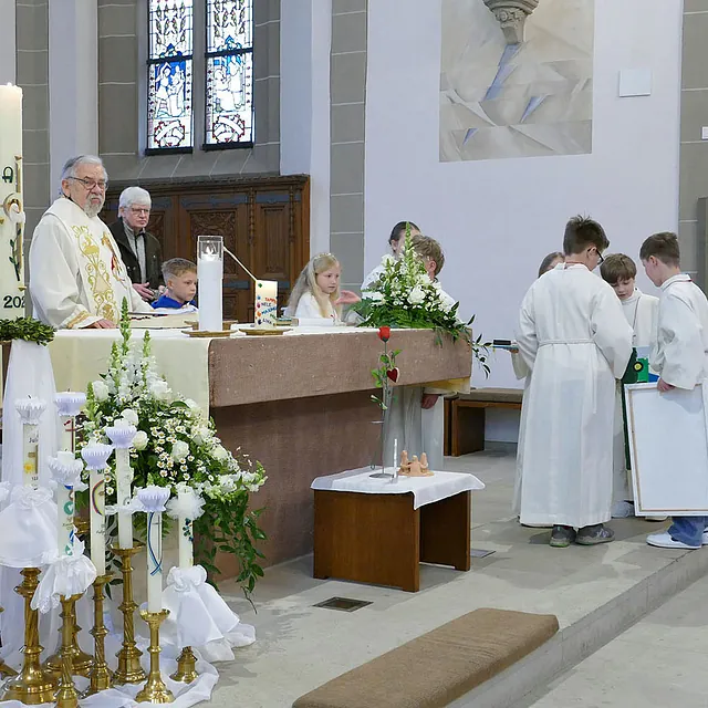 Dankgottesdienst der Kommunionkinder in St. Crescentius