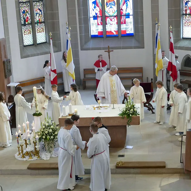 Weißer Sonntag in St. Crescentius