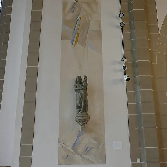 Malerische Spiegel in St. Crescentius