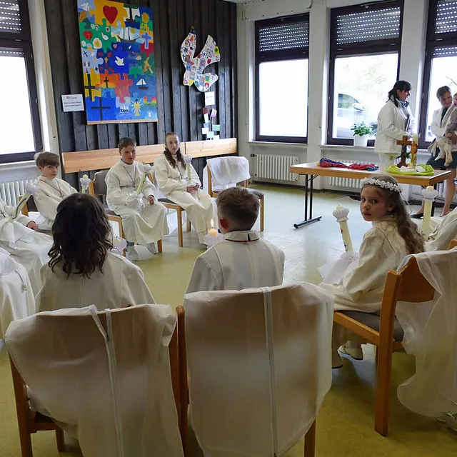 Weißer Sonntag in St. Crescentius