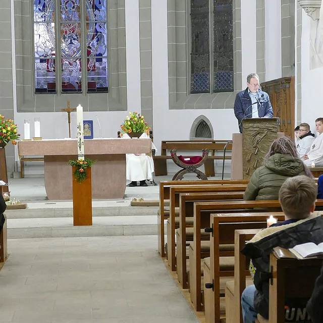 Lumen Christi - Auferstehungsmesse in St. Crescentius