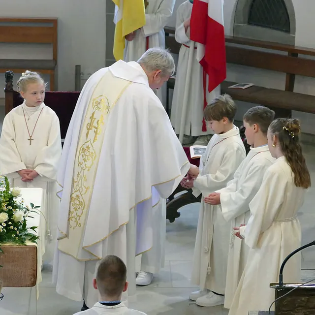 Weißer Sonntag in St. Crescentius