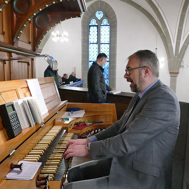 Lumen Christi - Auferstehungsmesse in St. Crescentius