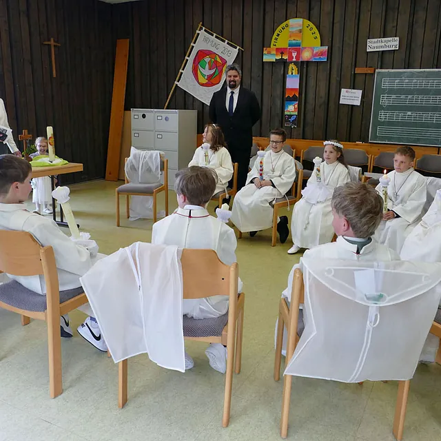 Weißer Sonntag in St. Crescentius