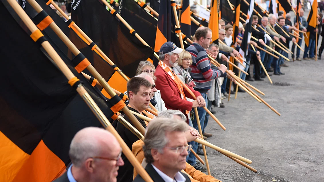 Gruppen und Verbände