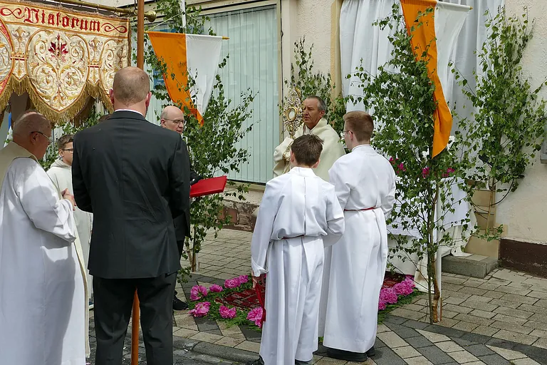 Fronleichnamsprozession in Naumburg