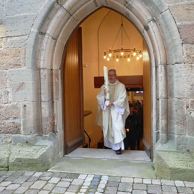 Lumen Christi - Auferstehungsmesse in St. Crescentius